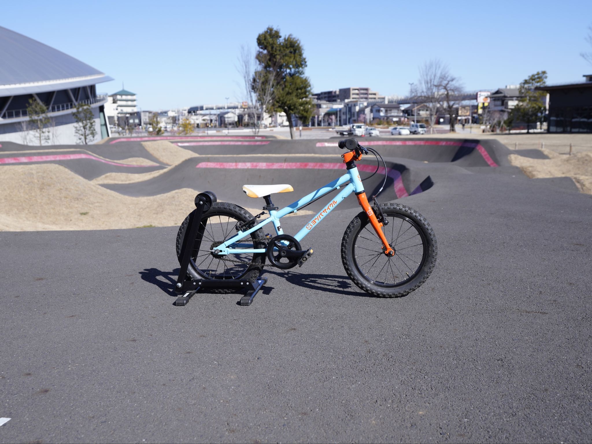 16インチ(YOTSUBA Zero)